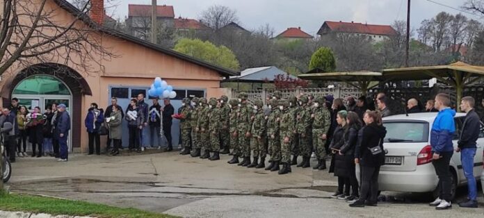 Poslednji ispraćaj mladog padobranca Ognjena Trajkovića